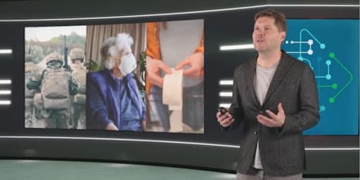 dan giving a presentation